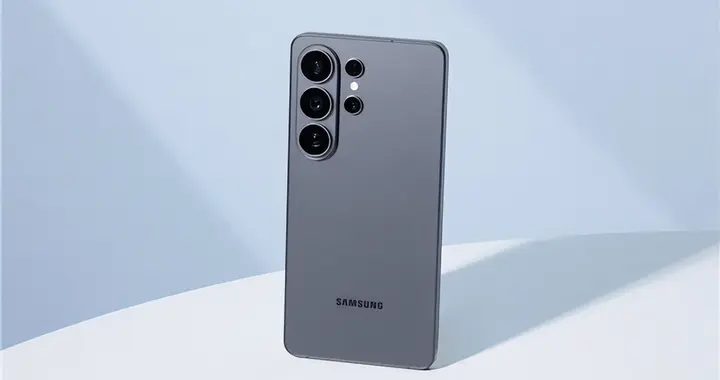 三星Galaxy S26 Ultra实测：行业首创内置式防窥屏让用机更安心