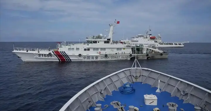 美军舰机双线堵门，3国逼中方退让，南海划禁区，轰-6K已经挂弹