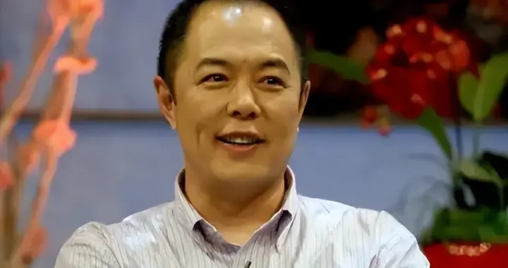 表面老艺术家，私下贪财又好色，这几位晚节不保一点也不冤