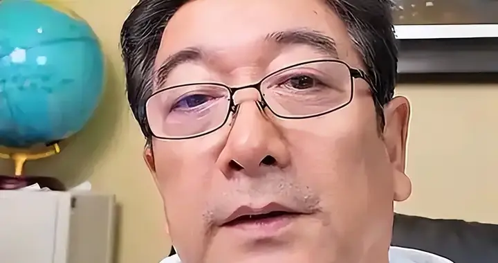 移民海外传闻真相大白刚1年，水均益近况曝光，董卿的话没说错