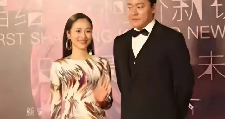 一天4瓜各个离谱！顶流婚变、王菲女儿被曝同居、王家卫又惹事了