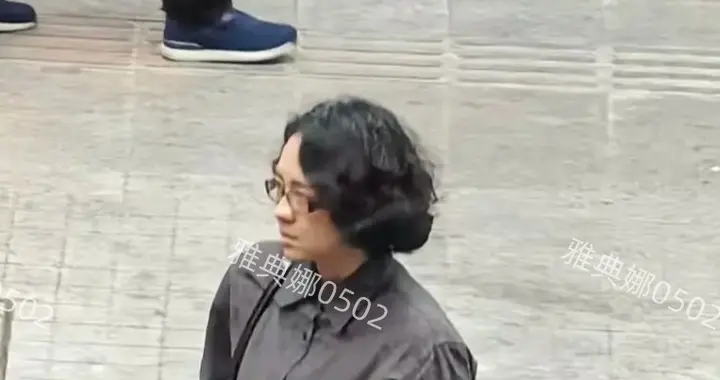 武汉偶遇章子怡拍戏造型老气不年轻，她就是为了这部戏增肥20斤？