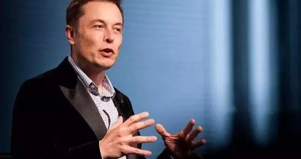 马斯克急着炒太空算力 美国算力干不过中国 说白了就是换个壳割韭菜