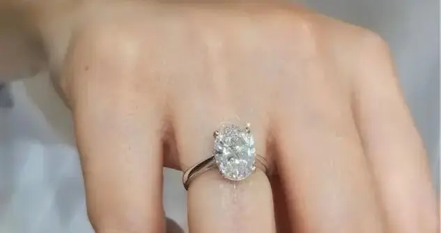 比黄金还暴利？河南柘城实现“克拉自由”后，钻石卖上了白菜价