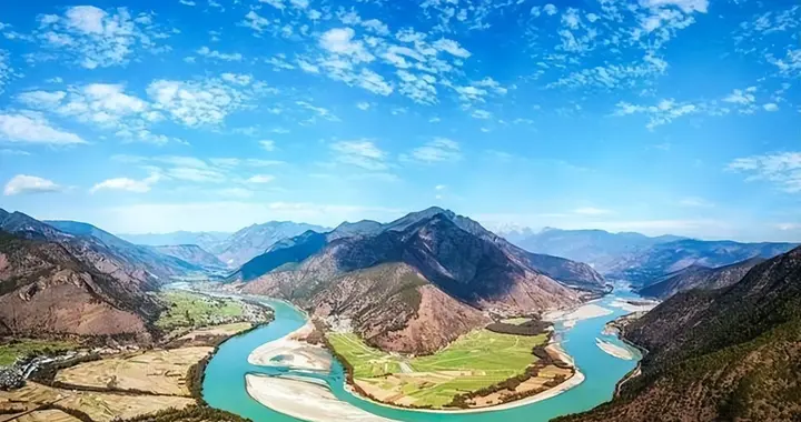 多亏了这道弯，长江才没变成了“国际河流”，拯救了3亿人的水源