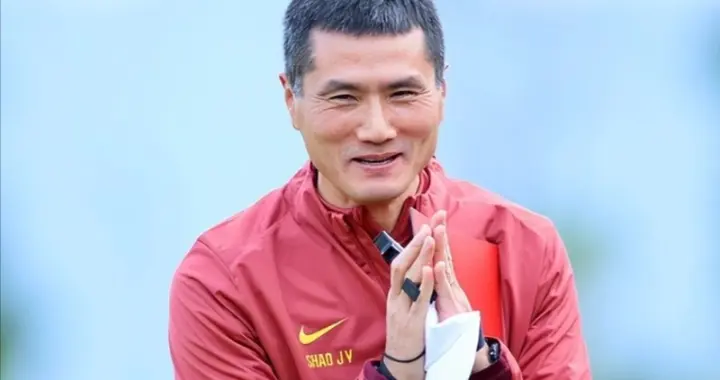 4大归化领衔，王钰栋、刘诚宇落选，中国男足新一期集训名单预测