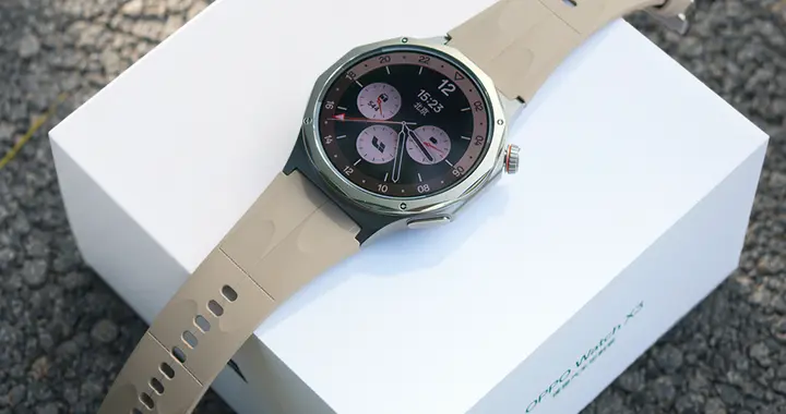 OPPO Watch X3 理想汽车定制版