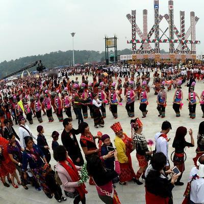 李强87466：谁能告诉我，目瑙纵歌节在