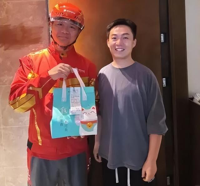 美团外卖，京东掀桌！