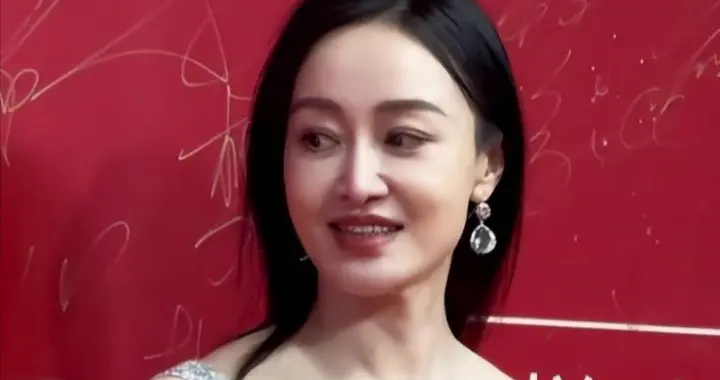 私生活"混乱"？被传是陈坤儿子生母的赵子琪，走上了另外一条大道