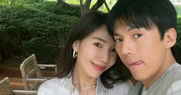 45岁宋宁峰婚内出轨实锤，正宫发不雅照威胁小三，聊天记录被曝光