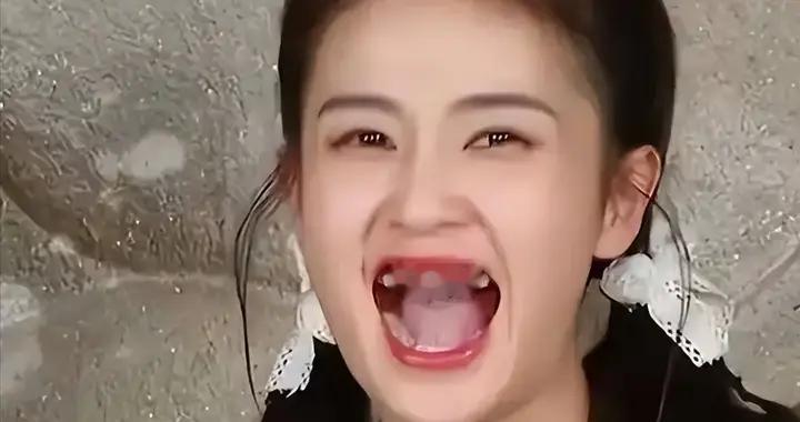 骨瘦如柴、全身涂白、满嘴假牙，内娱的畸形审美，啥时候是尽头