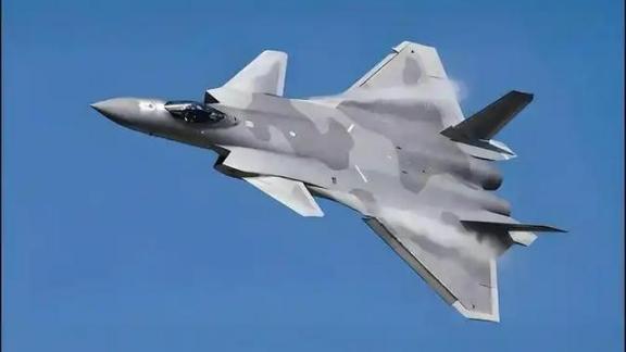 平之南：很多人以为日本怕的是中国的歼-2