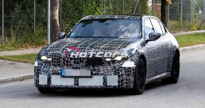 直六不死：全新宝马M3燃油版谍照解析 2028年续写性能传奇