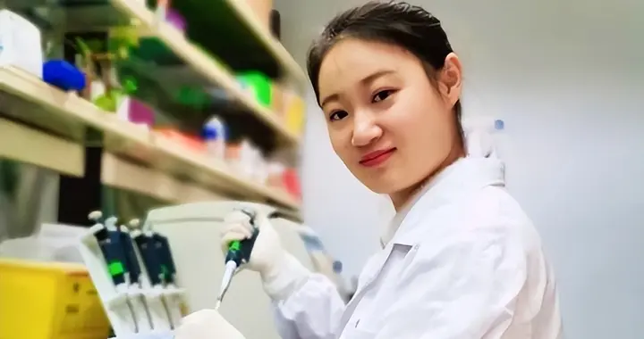 医学专业越来越难招？学医的人越来越少，是因为在学校人不如狗？