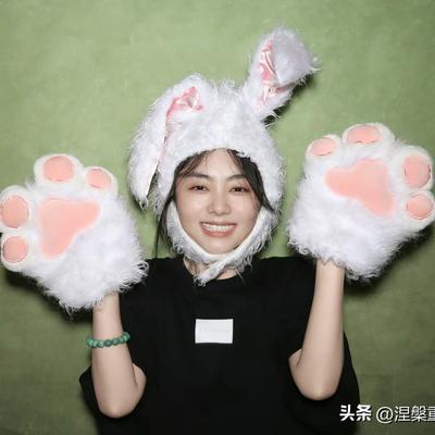 涅槃重生见墨鸦：谭松韵的“逆龄感”藏在细