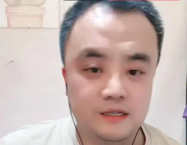 追梦说:六哥终于成为第一个吃螃蟹的人了