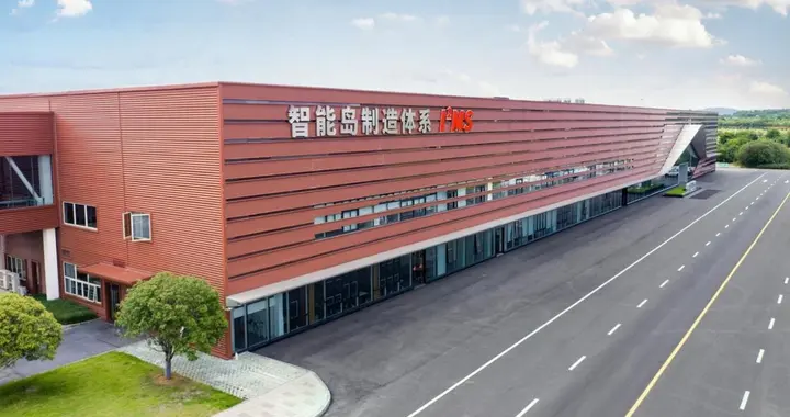 央视认证！上汽通用五菱×华为——华境S落地国家领航级智能工厂