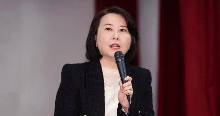 新北民调苏巧慧领先 13%，王鸿薇质疑民调沦为选举工具：羞辱选民智商？