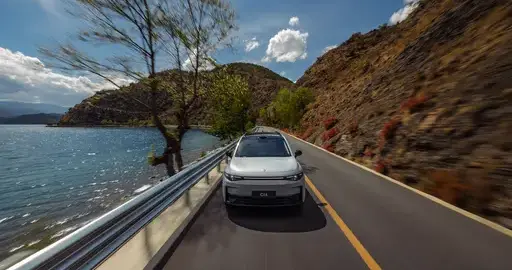 15万拿下大三件！零跑C16 1150km续航对标深蓝G318