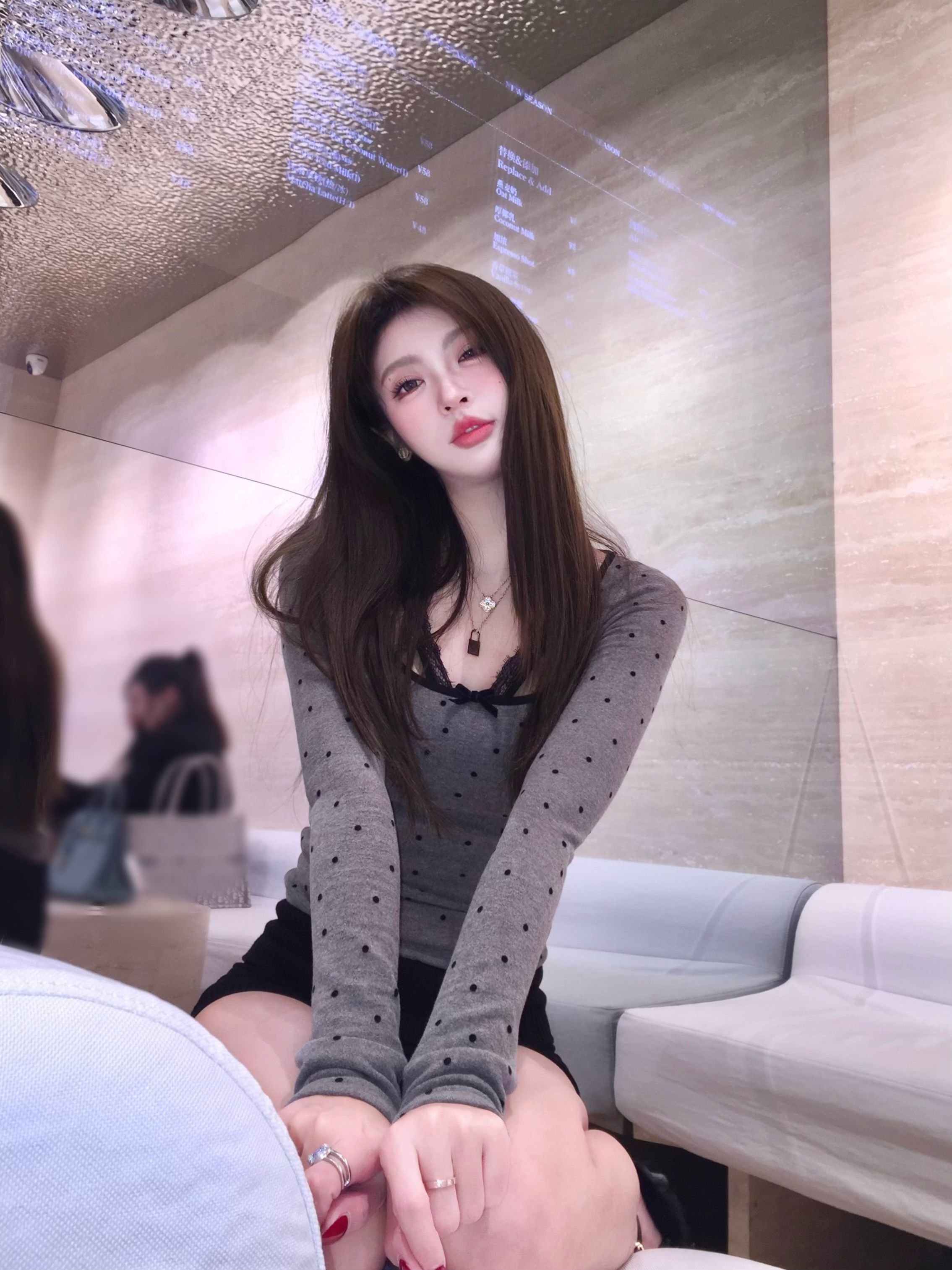 美式辣妹灰色波点大领口长袖t恤小个子打底