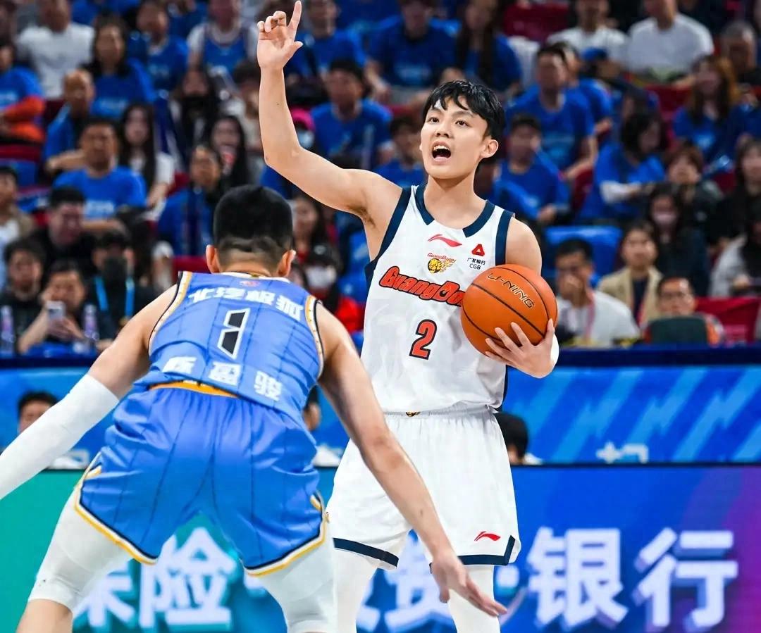 今晚G3广东男篮对阵北京，杜峰和教练组，有可能做出以下3个调整
