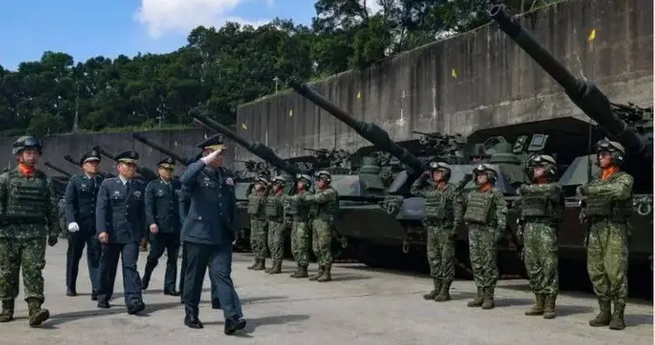 台军108辆M1A2T成军，赖清德拿它当宝贝，俄乌战场已被打成铁棺材