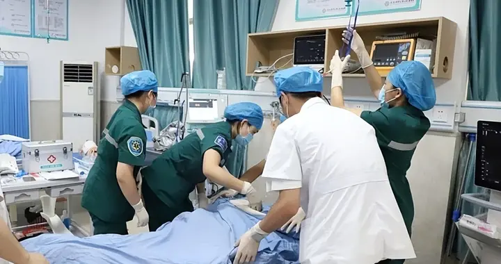 三天就去世！医生忠告：糖尿病患者出现这6个症状，马上去医院