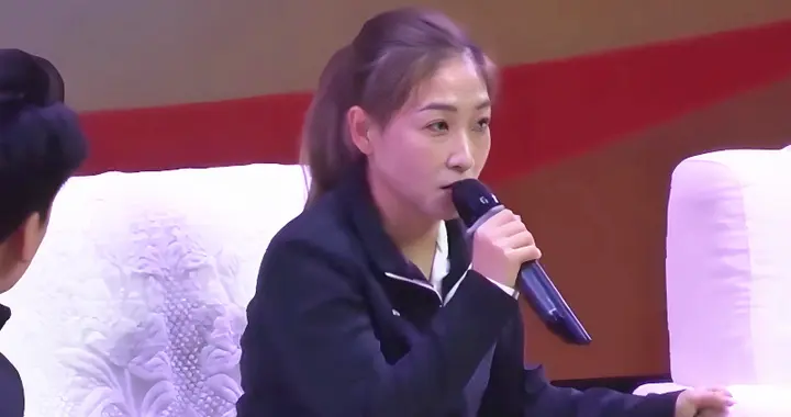 刘诗雯自曝伤痛往事，或许这就是王励勤鼓励孙颖莎退赛的原因吧！