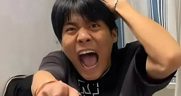 咎由自取！罚单近7000万停播2年，小杨哥换号复出，观众不买账！