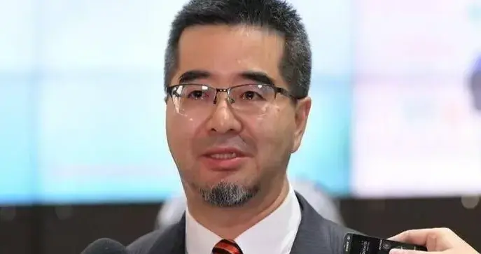 萧旭岑全面反击！提告金小刀等人，戴遐龄哭了：心疼马英九
