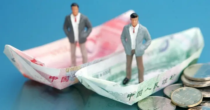存银行竟跑不赢通胀？财富自由神秘乘数四百八，一线需近两千万