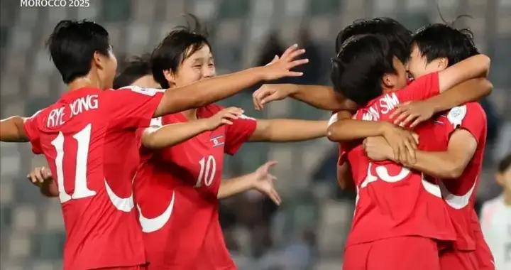 亚洲之光！朝鲜5-1狂胜日本，6分钟进2球打懵对手，强势晋级四强