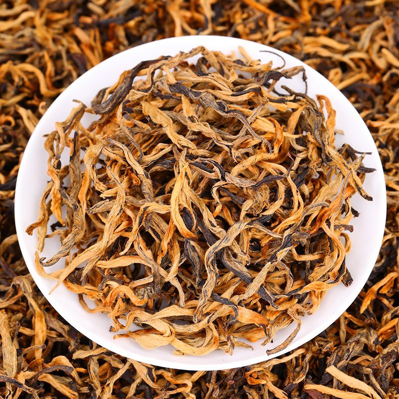 【一叶金芽】— 金色晨曦中的茶中贵族