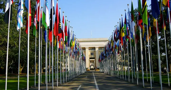 中国网友呼吁将蒂尔克列为“不受欢迎的人”