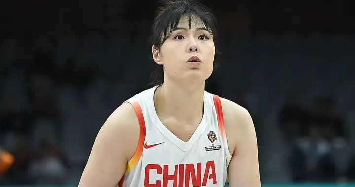 今晚对位巴西女篮的卡多佐，将是检验李月汝状态成色的“试金石”