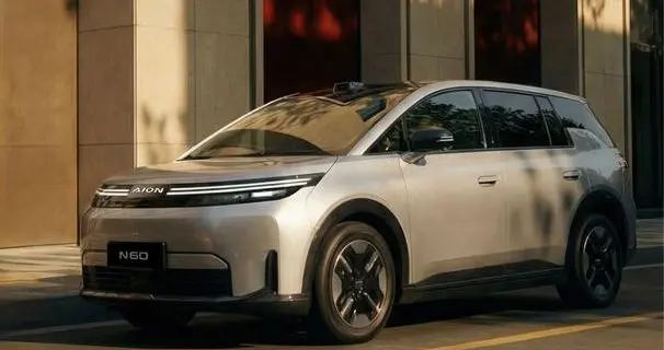 10万级纯电SUV，全系标配激光雷达加4D毫米波雷达？