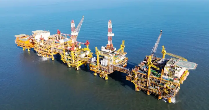 日本发布航行警报，抗议中国加强东海活动，要求接受其不合理主张