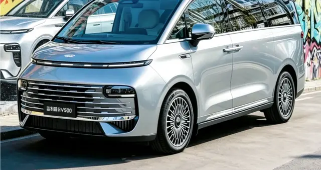 银河V900丨8295P芯片+27扬声器+26.98万起，布局更自由