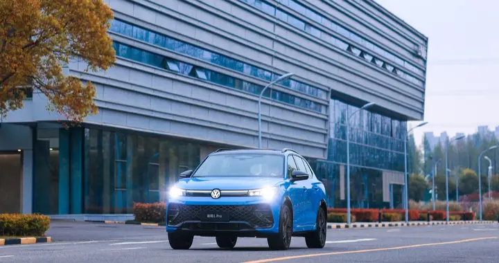 2025年销再破百万，上汽大众以价值竞争创新合资转型范式