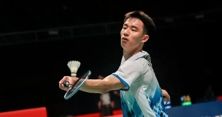 中国羽毛球大师赛：中国新星惨遭逆转 安赛龙艰难晋级16强