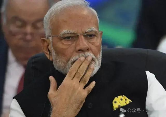 印巴已开战，美国以色列军机已降落印度，中国怎么办？