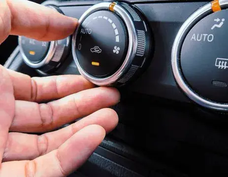 冬天汽车开暖风要注意以下4个问题，建议收藏