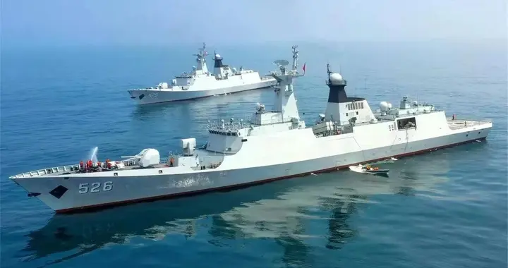 美军很纳闷：为何中国能造100艘护卫舰，美国却一艘也造不出来？