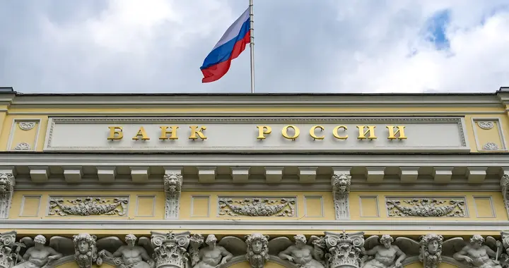 俄经济或于2027年前陷入衰退