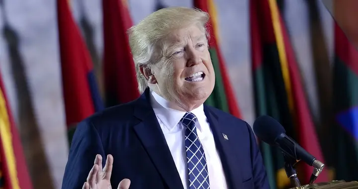 美国“毒丸条款”搅乱东南亚，印尼终于明白，柬埔寨被打不是偶然