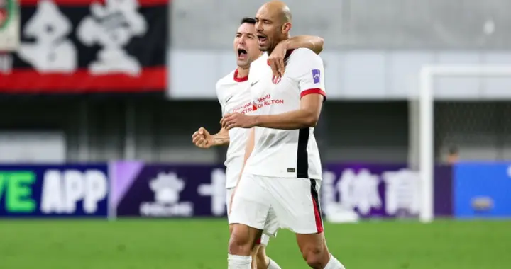 亚冠！蓉城差点高光；卫冕冠军这次没丢人