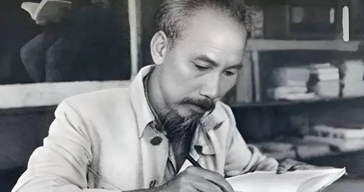1979年，改革开放前，中国为什么必须要打越南？