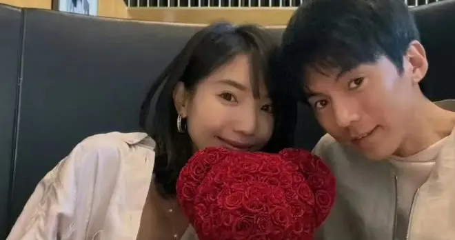 演员宋宁峰带女儿私会续：录音曝光 不雅照曝光 发长文道歉 彻底玩完