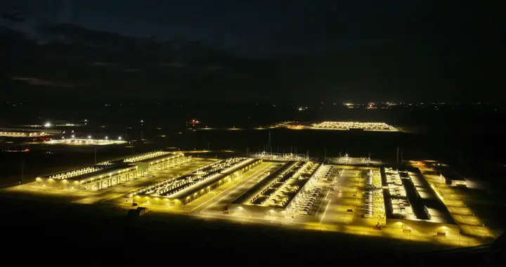 SpaceX想往太空发射一百万个数据中心